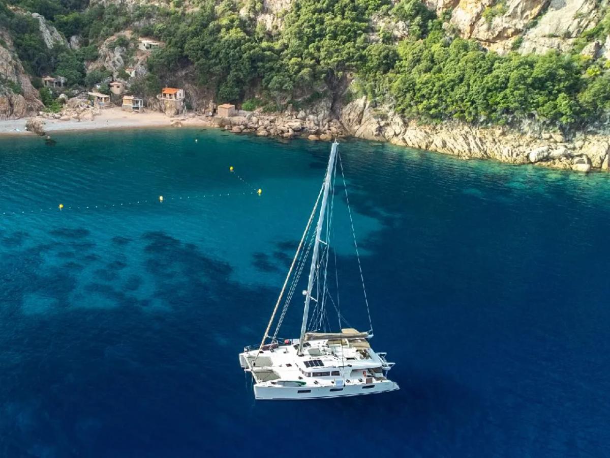 BoomBastic Chapters Seychelles - Catamaran Lagoon 62 — your ideal cruise in the Seychelles with Boombastic